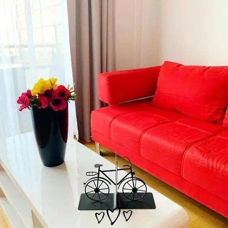 Red Riviera Suite&lake Apartamento *