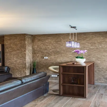 Appartamento Red Riviera Suite&lake