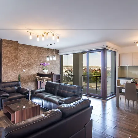 Red Riviera Suite&lake * Cluj-Napoca