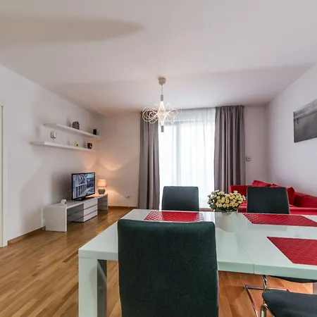 Apartamento Red Riviera Suite&lake