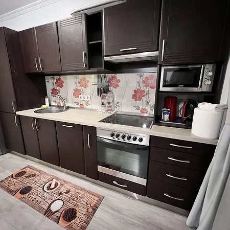 Red Riviera Suite&lake Apartamento *