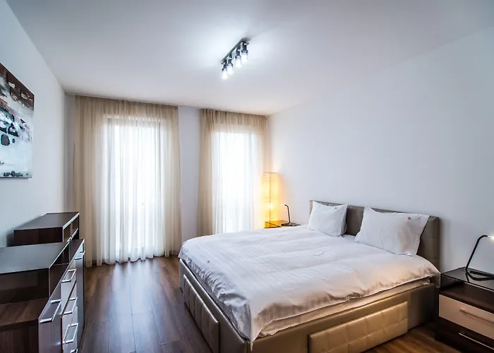 Apartament Red Riviera Suite&lake *