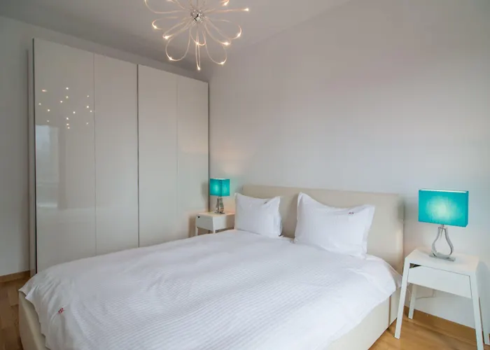 Apartament Red Riviera Suite&lake *