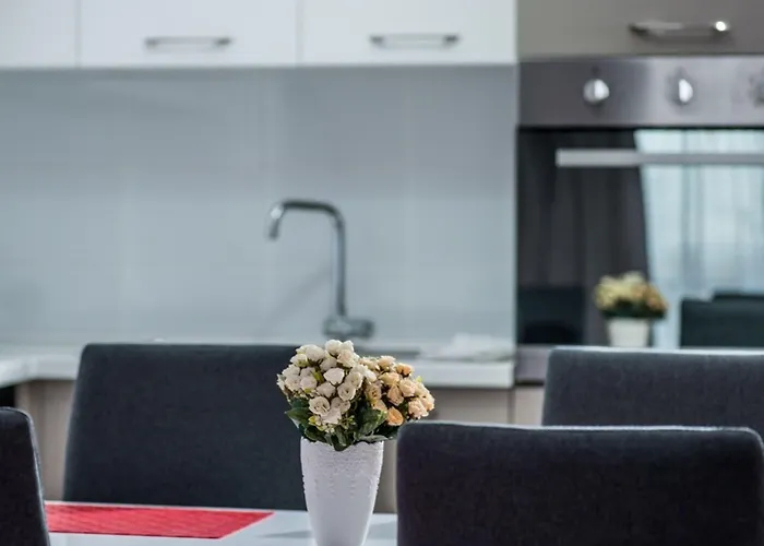 Διαμέρισμα Red Riviera Suite&lake *