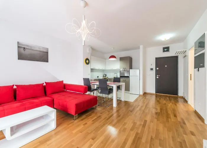 Red Riviera Suite&lake Apartament *