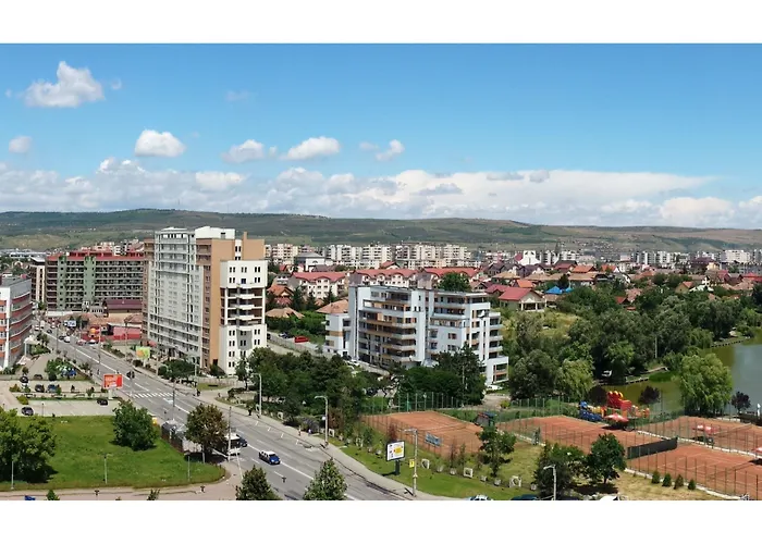 Red Riviera Suite&lake