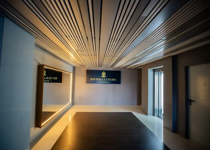 Apartament Red Riviera Suite&lake *